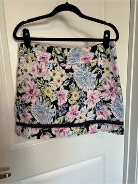 Crown & Ivy skort
